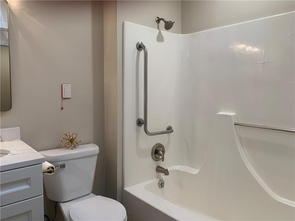 1406 W Stone Boulevard Property Photo 20