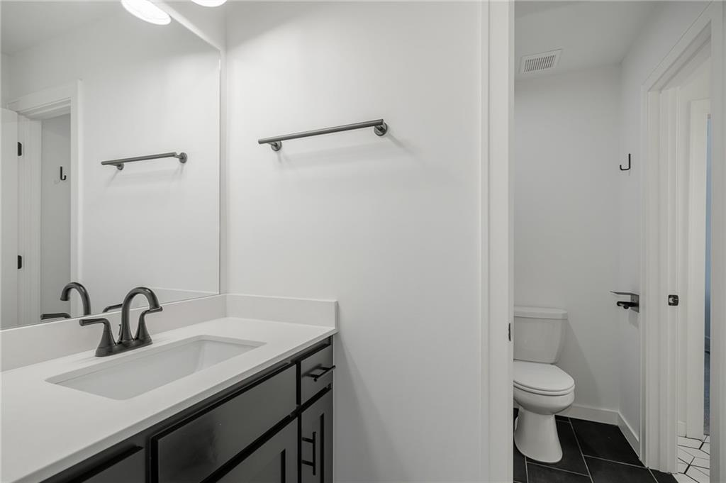 11508 S Mize Road Property Photo 45