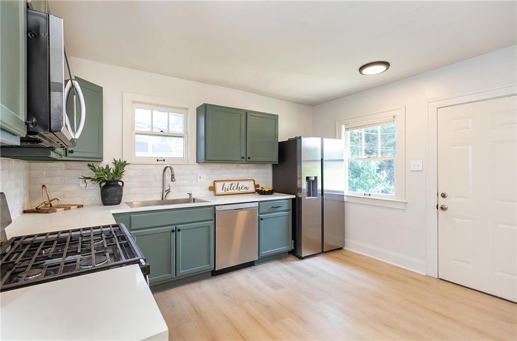 1843 Wood Avenue Property Photo 13