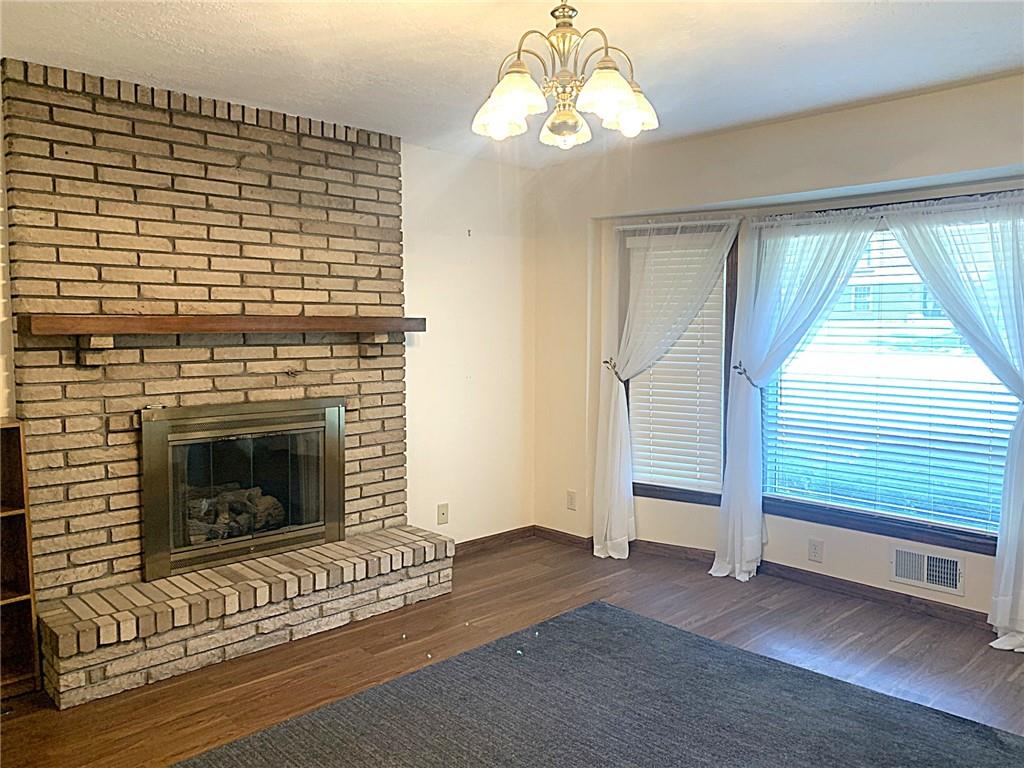 1705 Nw Willow Circle Property Photo 8