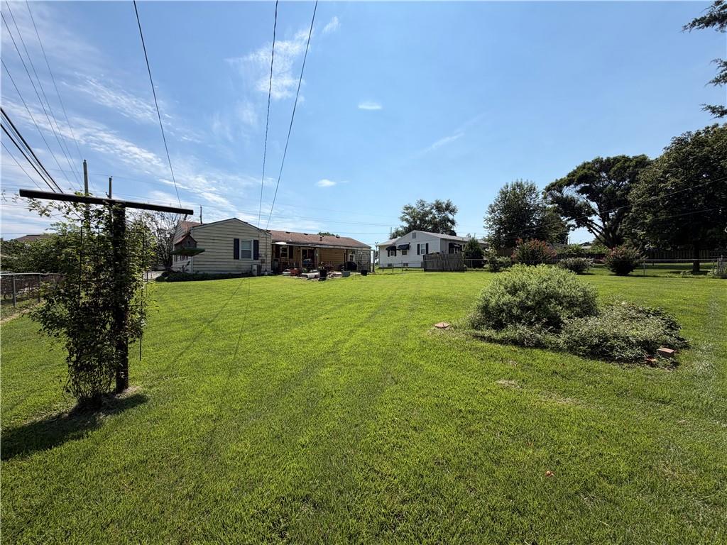 10604 E 75 Street Property Photo 33