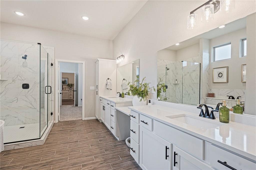 9299 Pickering Street Property Photo 23