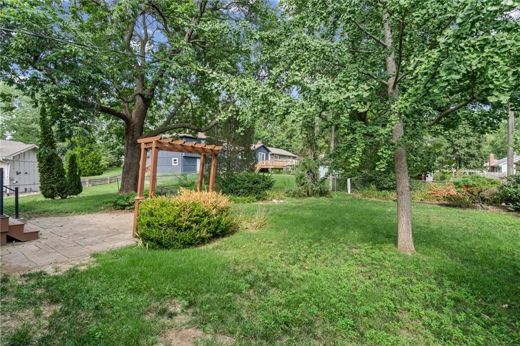 106 N Cleveland Avenue Property Photo 31
