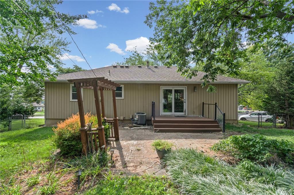 106 N Cleveland Avenue Property Photo 32