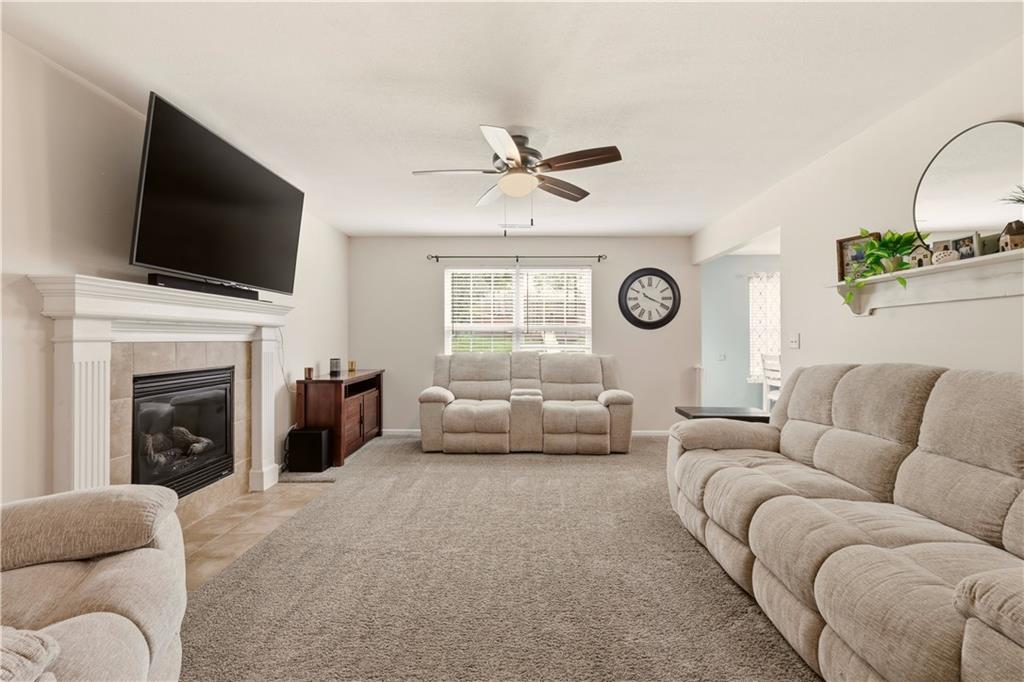 1526 Maple Street Property Photo 5