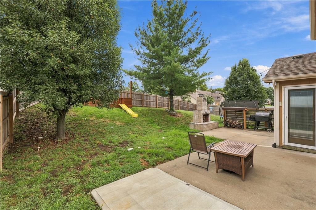 1526 Maple Street Property Photo 27