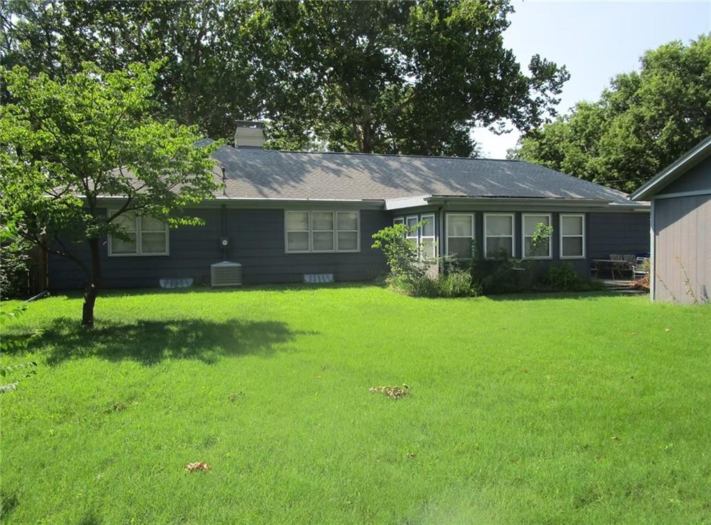 600 S Edgemere Drive Property Photo 10