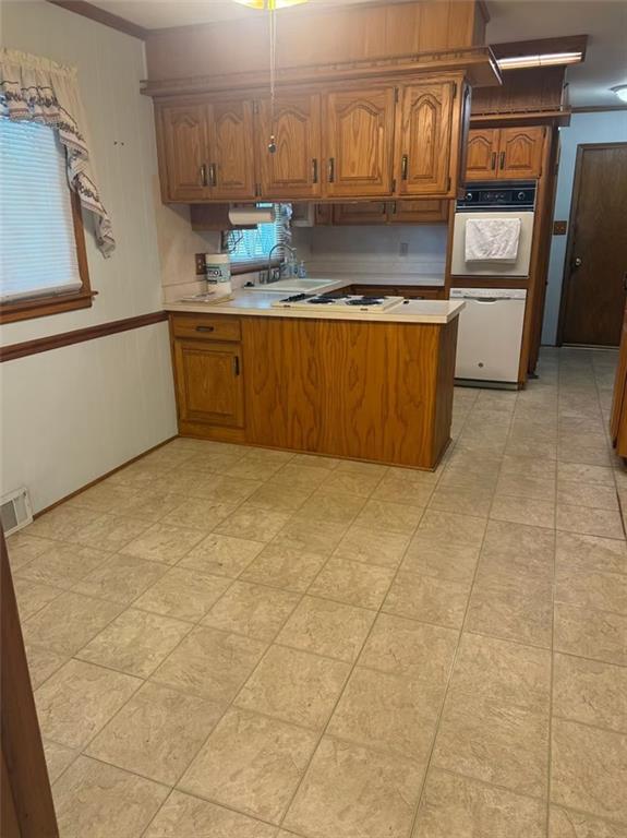 600 S Edgemere Drive Property Photo 10
