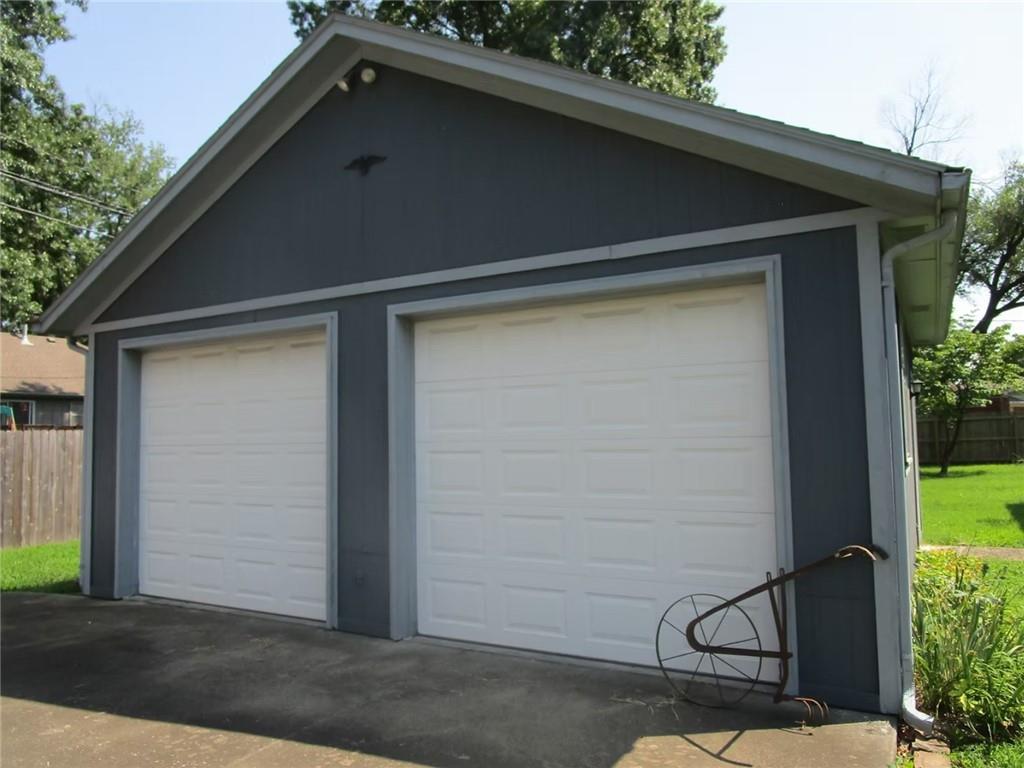 600 S Edgemere Drive Property Photo 13