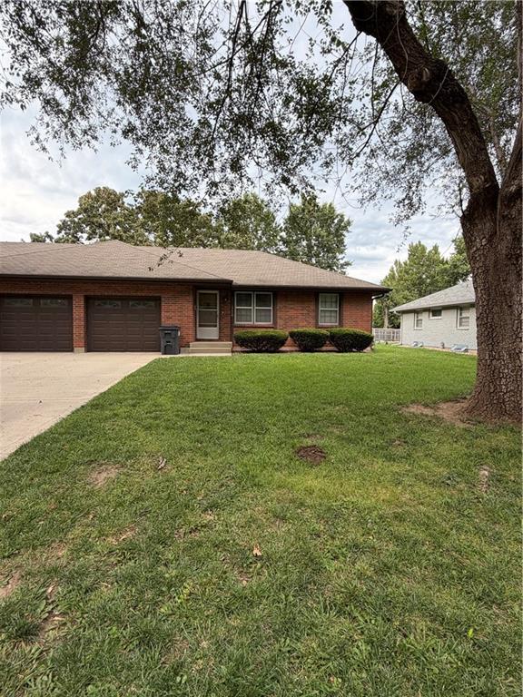 1005 Mock Avenue Property Photo 1