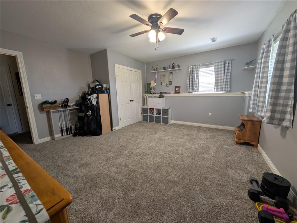 159 N State Street Property Photo 15