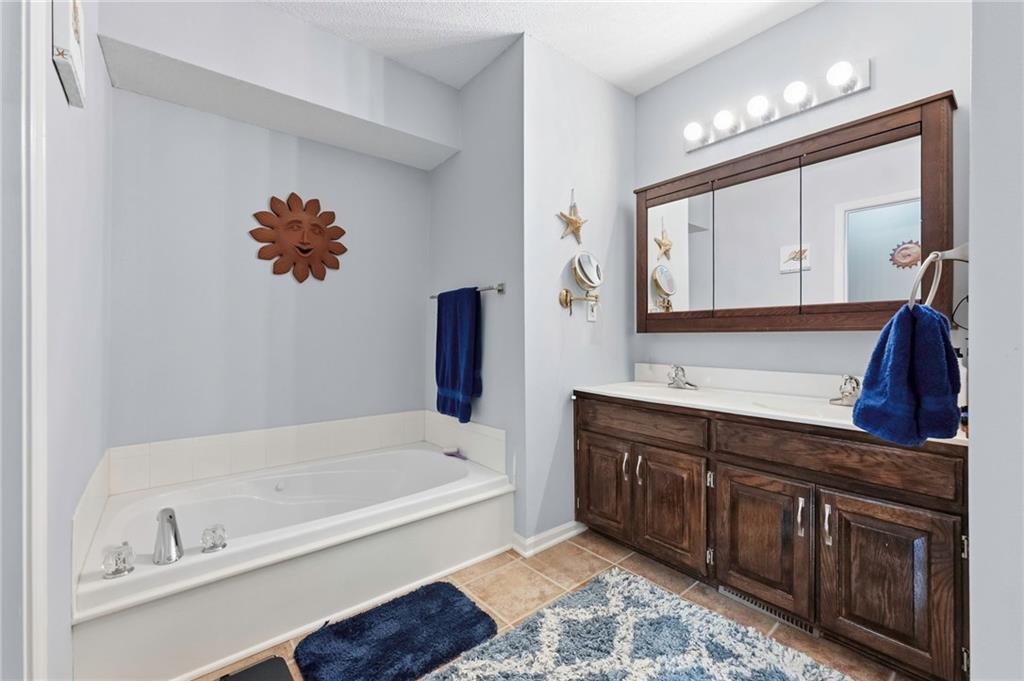 519 Holt Drive Property Photo 15