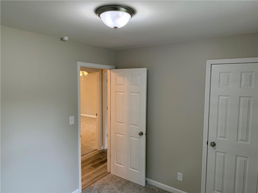 3237 Ne 47th Terrace Property Photo 11