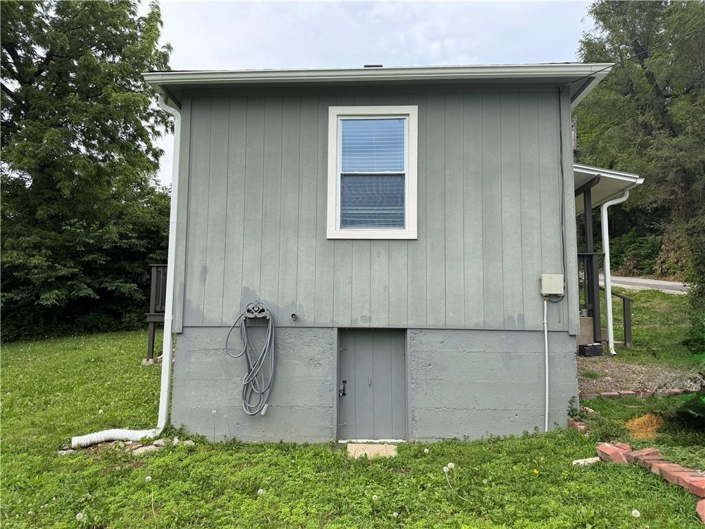 604 S Second Street Property Photo 8
