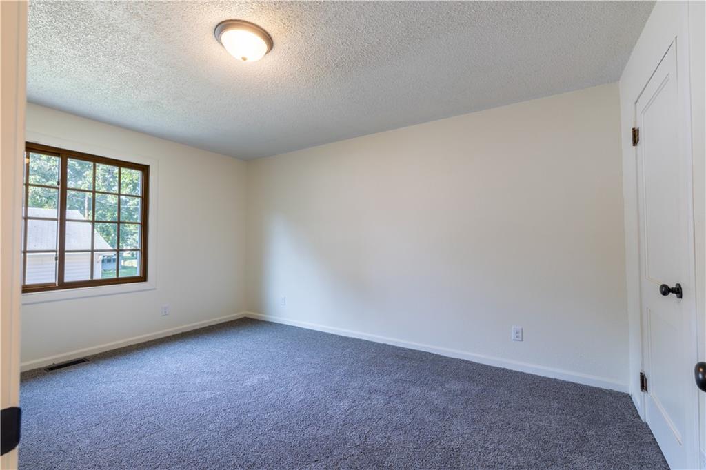3023 Mitchell Avenue Property Photo 20