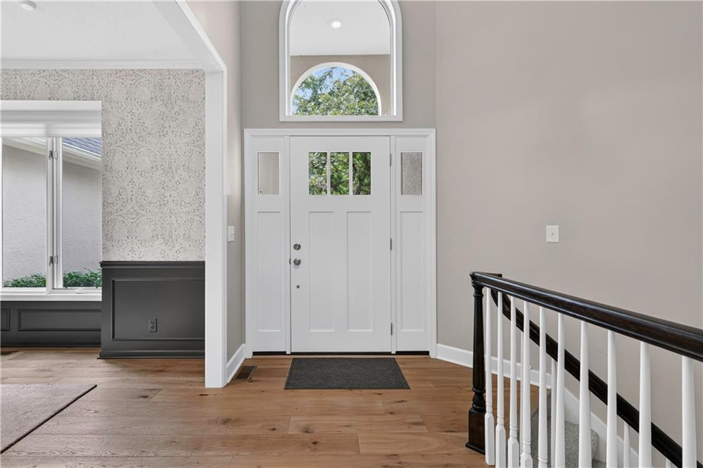 2228 Sw Waterfall Place Property Photo 6