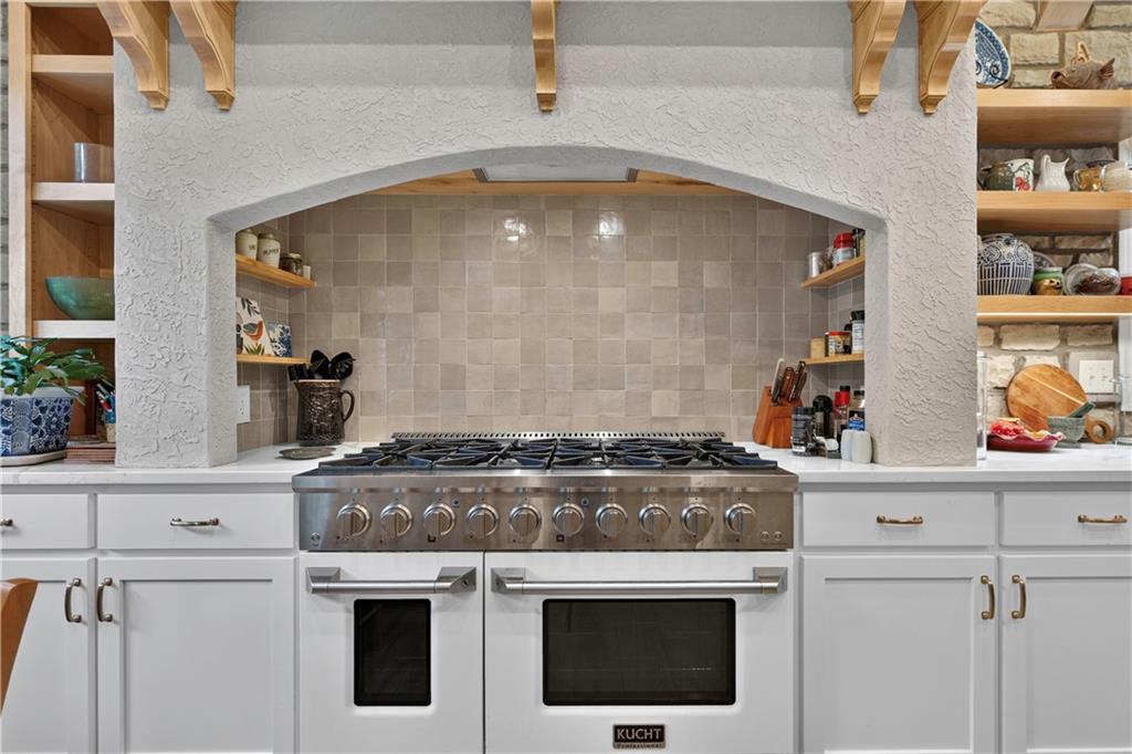2228 Sw Waterfall Place Property Photo 18