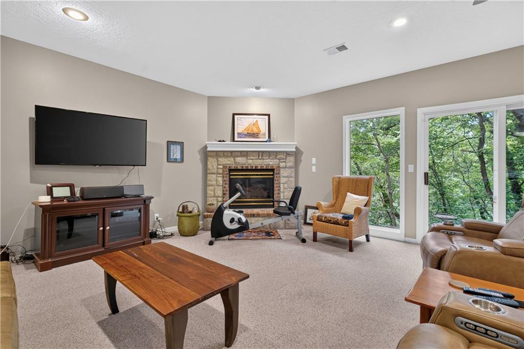 2228 Sw Waterfall Place Property Photo 33