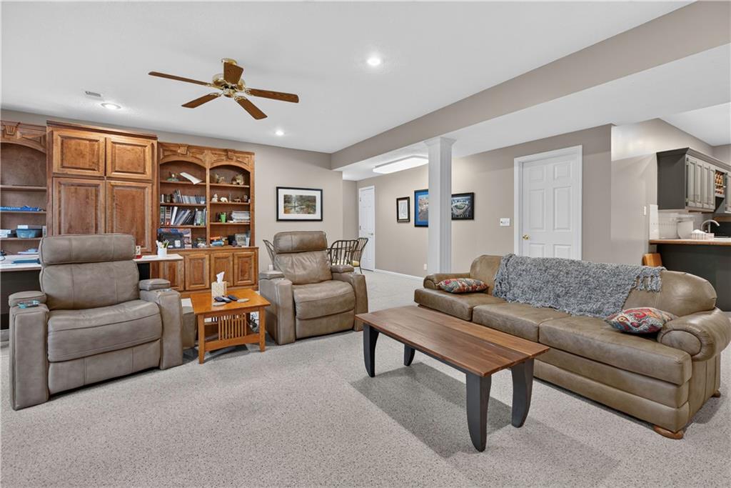 2228 Sw Waterfall Place Property Photo 35