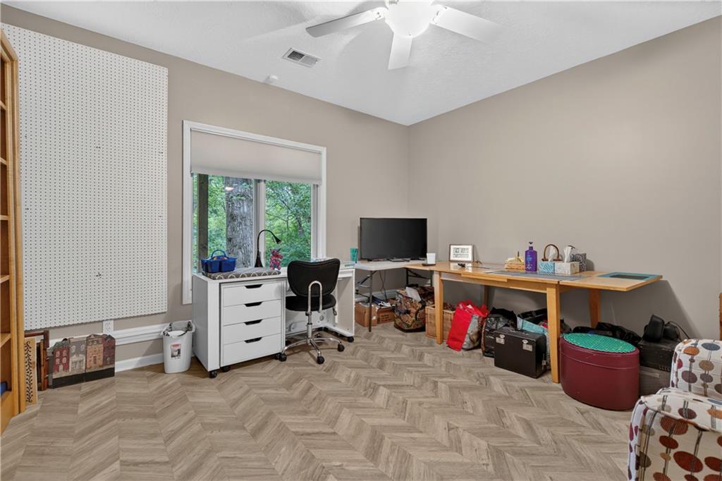 2228 Sw Waterfall Place Property Photo 37