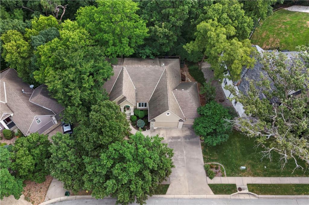 2228 Sw Waterfall Place Property Photo 46