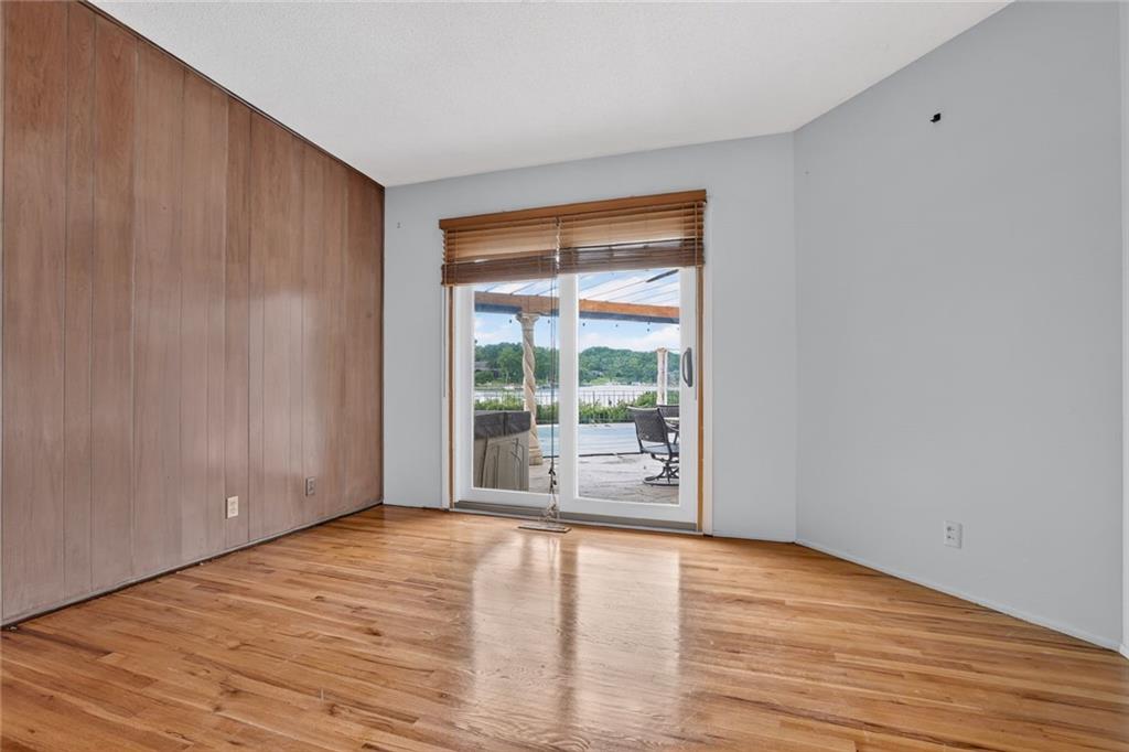 1109 Nw South Shore Drive Property Photo 24
