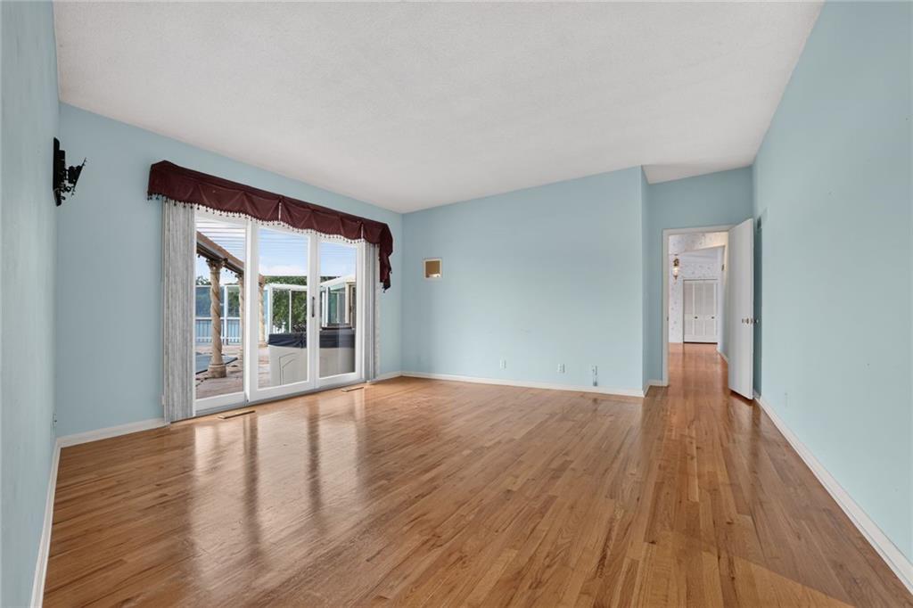 1109 Nw South Shore Drive Property Photo 26