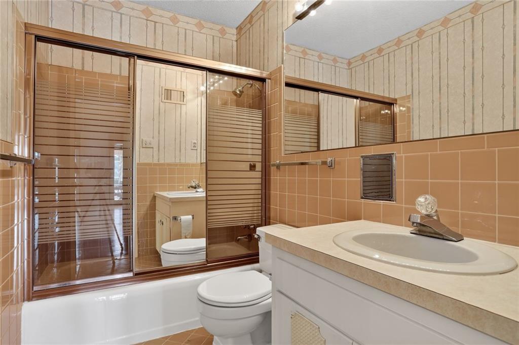 1109 Nw South Shore Drive Property Photo 35