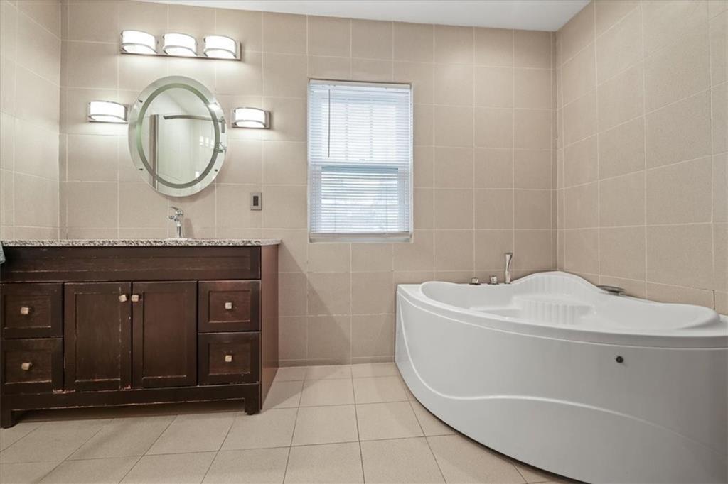4601 State Line Road Property Photo 21
