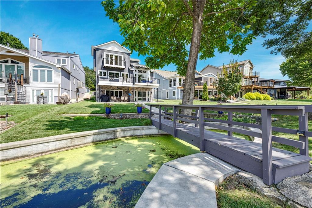 2 W Street Property Photo 45
