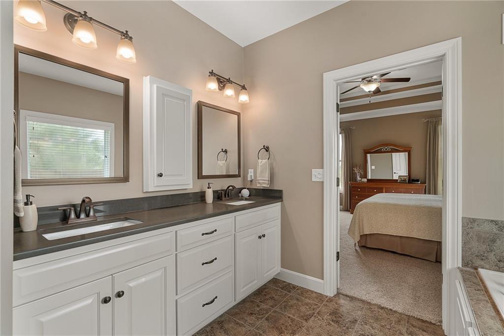 13286 Davis Avenue Property Photo 23