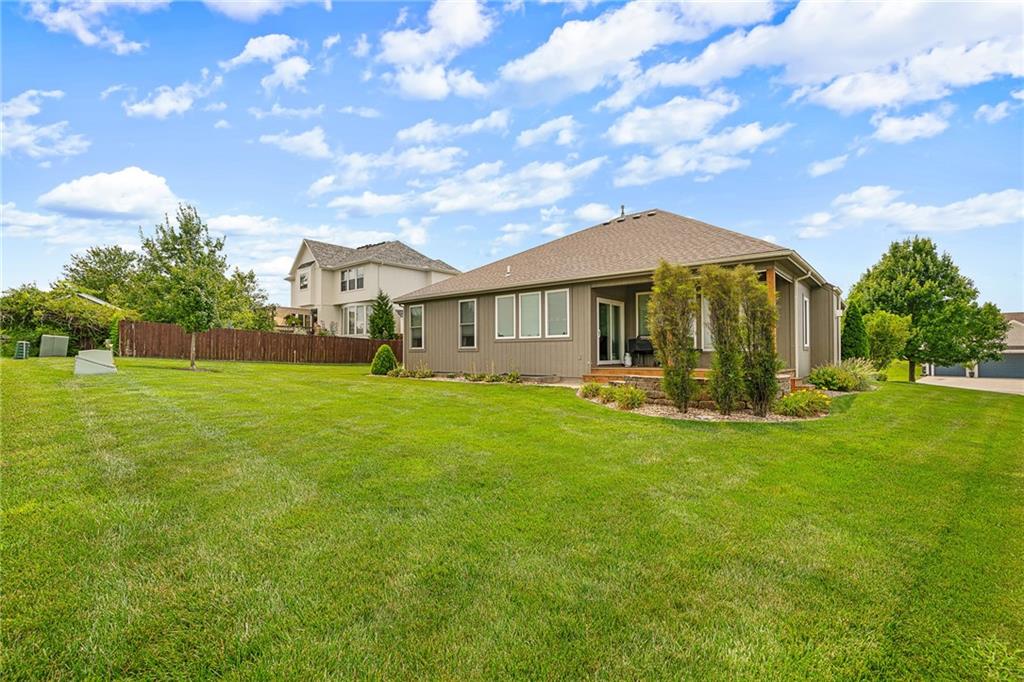 13286 Davis Avenue Property Photo 46
