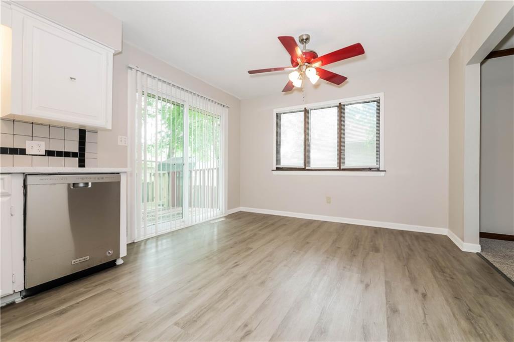 209 Valley Drive Property Photo 6