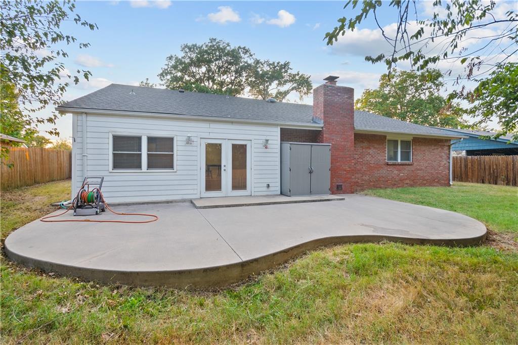 926 Lariat Drive Property Photo 8