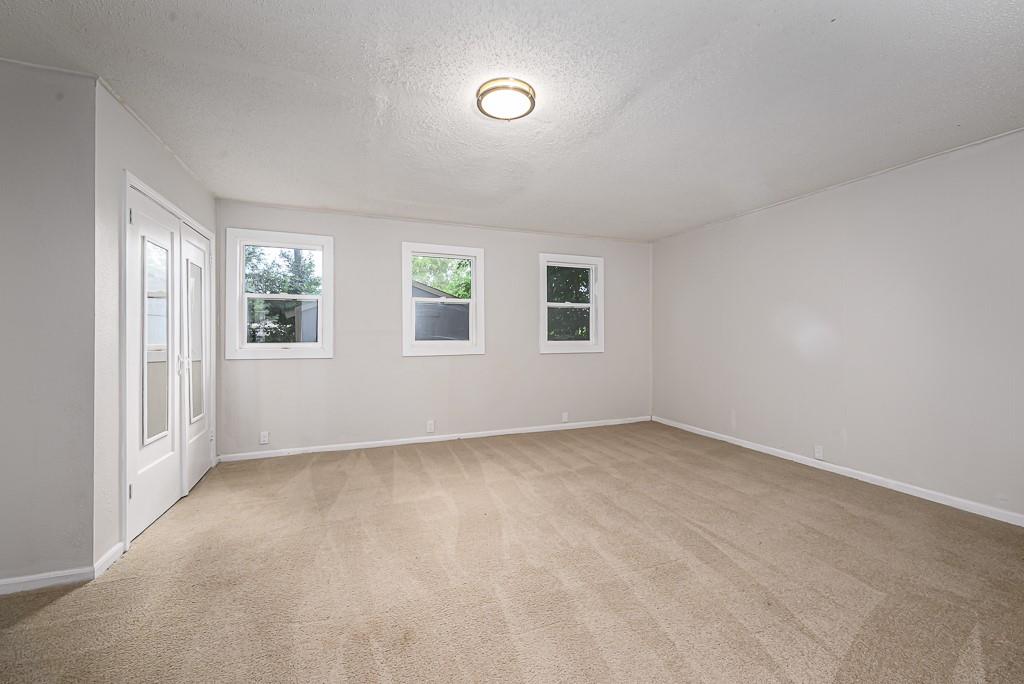 512 Ottawa Street Property Photo 7