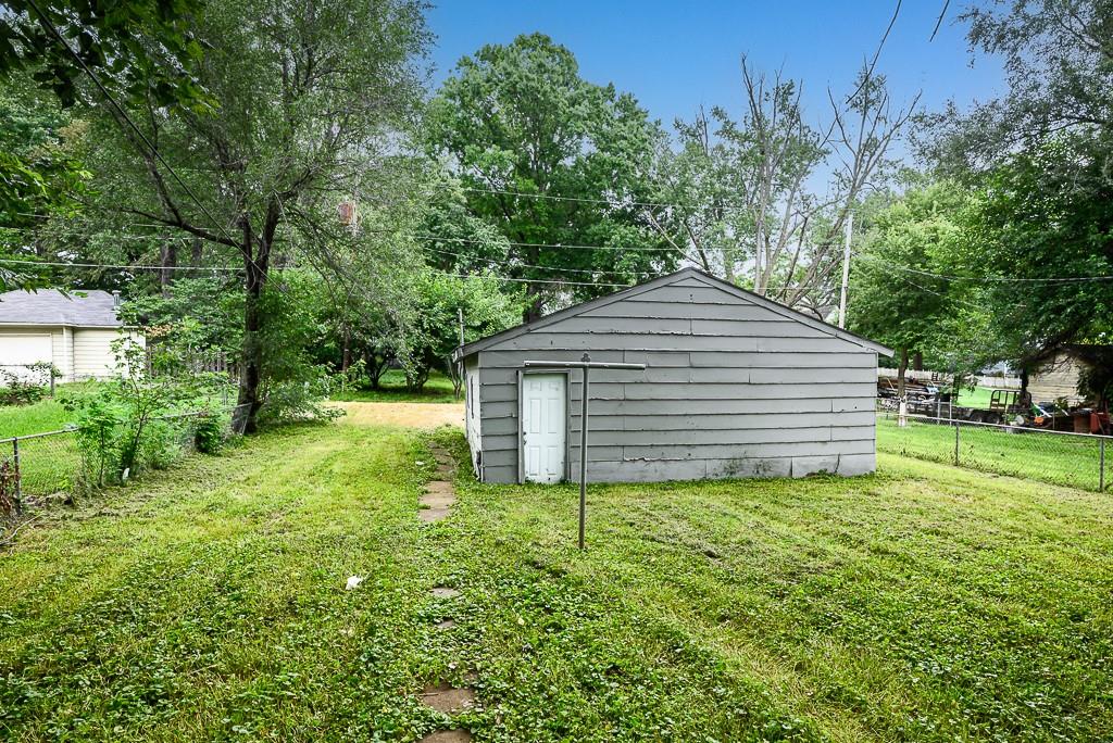 1207 S 2nd Street Property Photo 17