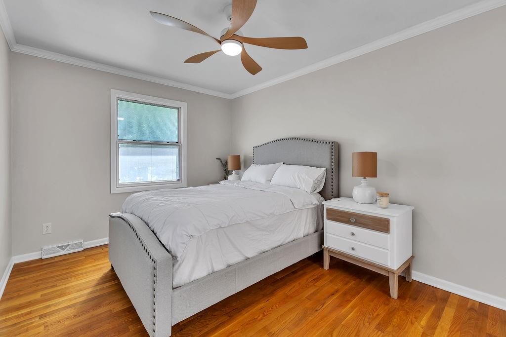 2611 Parallel Avenue Property Photo 10
