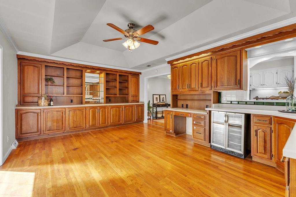 2611 Parallel Avenue Property Photo 23