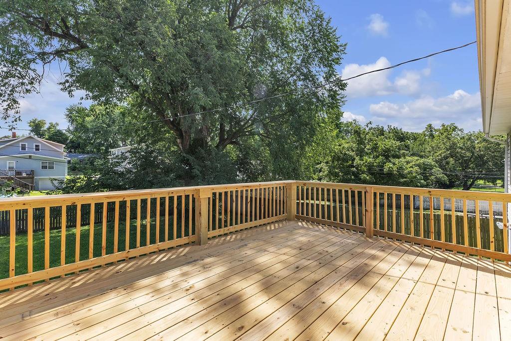 2611 Parallel Avenue Property Photo 32