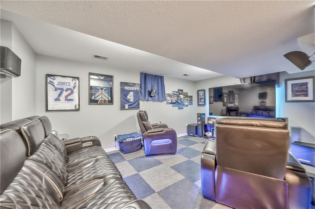 809 N Persimmon Drive Property Photo 15