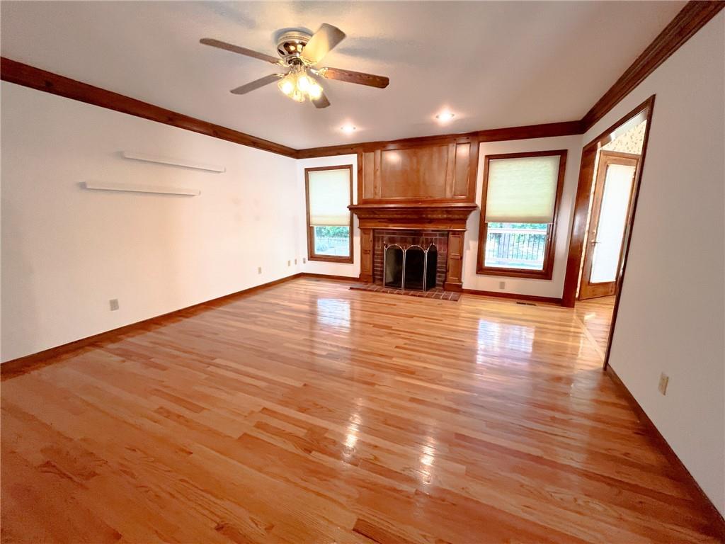 1231 Wildbriar Drive Property Photo 3