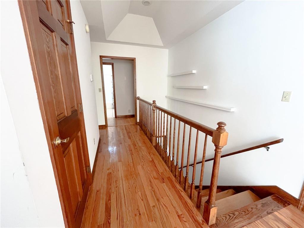 1231 Wildbriar Drive Property Photo 13
