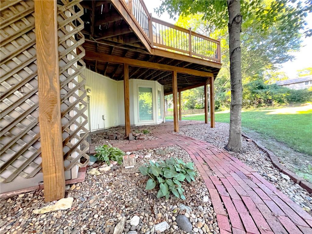 1231 Wildbriar Drive Property Photo 24