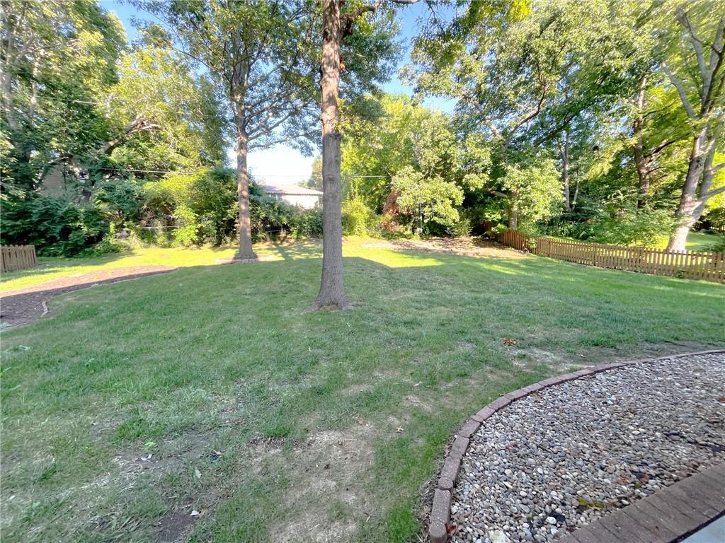 1231 Wildbriar Drive Property Photo 40