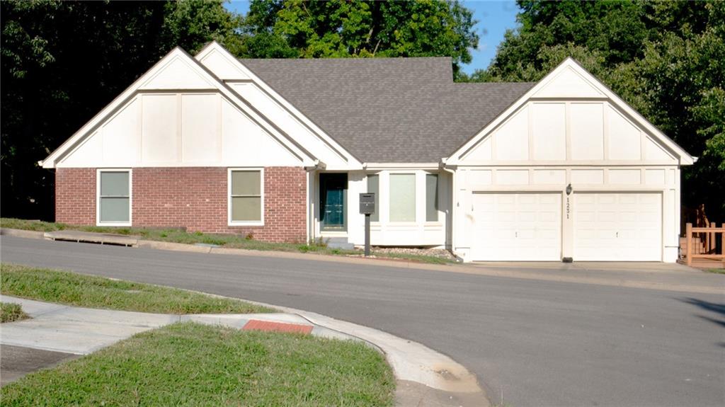 1231 Wildbriar Drive Property Photo 43