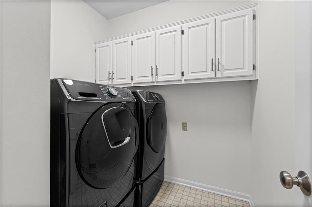 4993 W 129th Place Property Photo 17