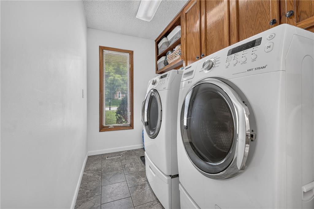 5129 Nw Walden Drive Property Photo 21