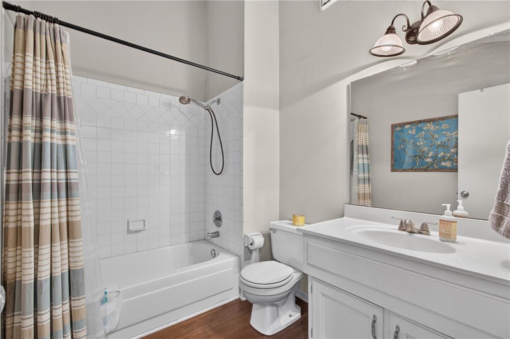800 Ne Bristol Drive Property Photo 20