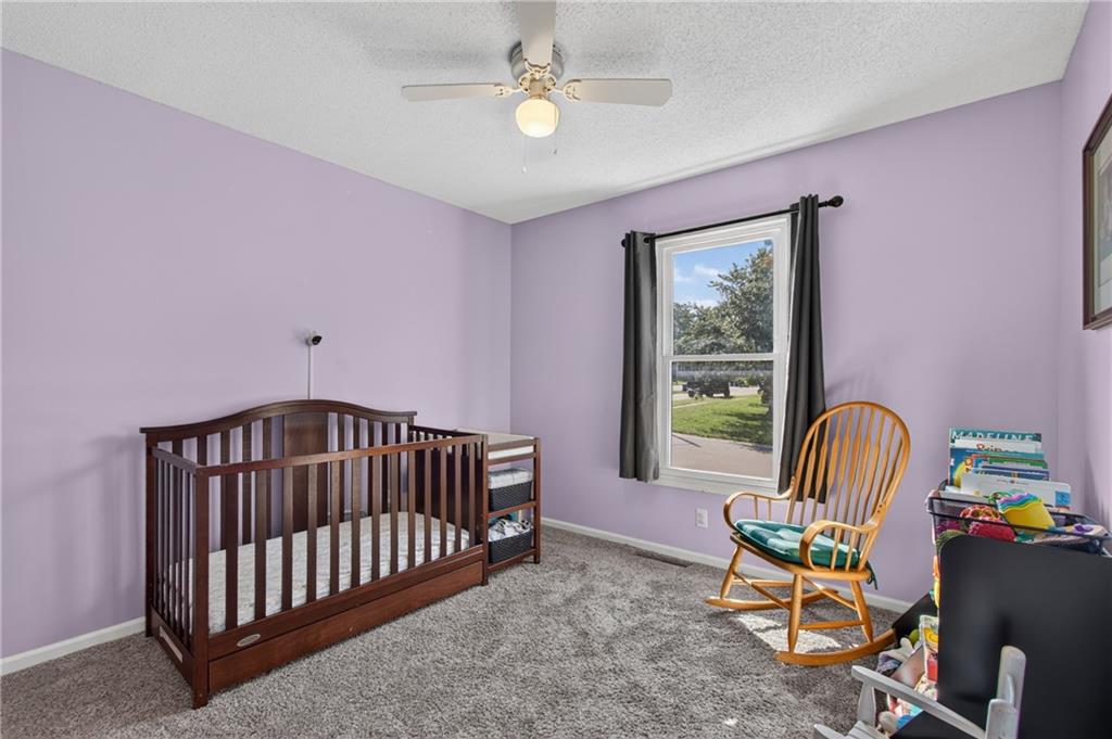 800 Ne Bristol Drive Property Photo 21