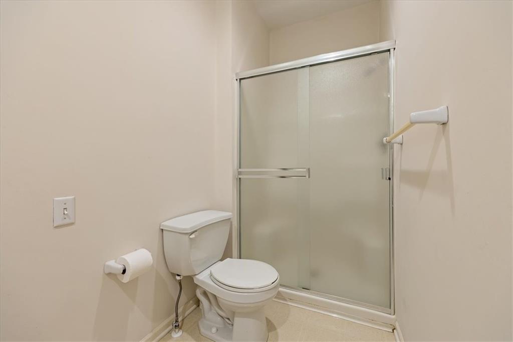 605 Edgewood Drive Property Photo 25